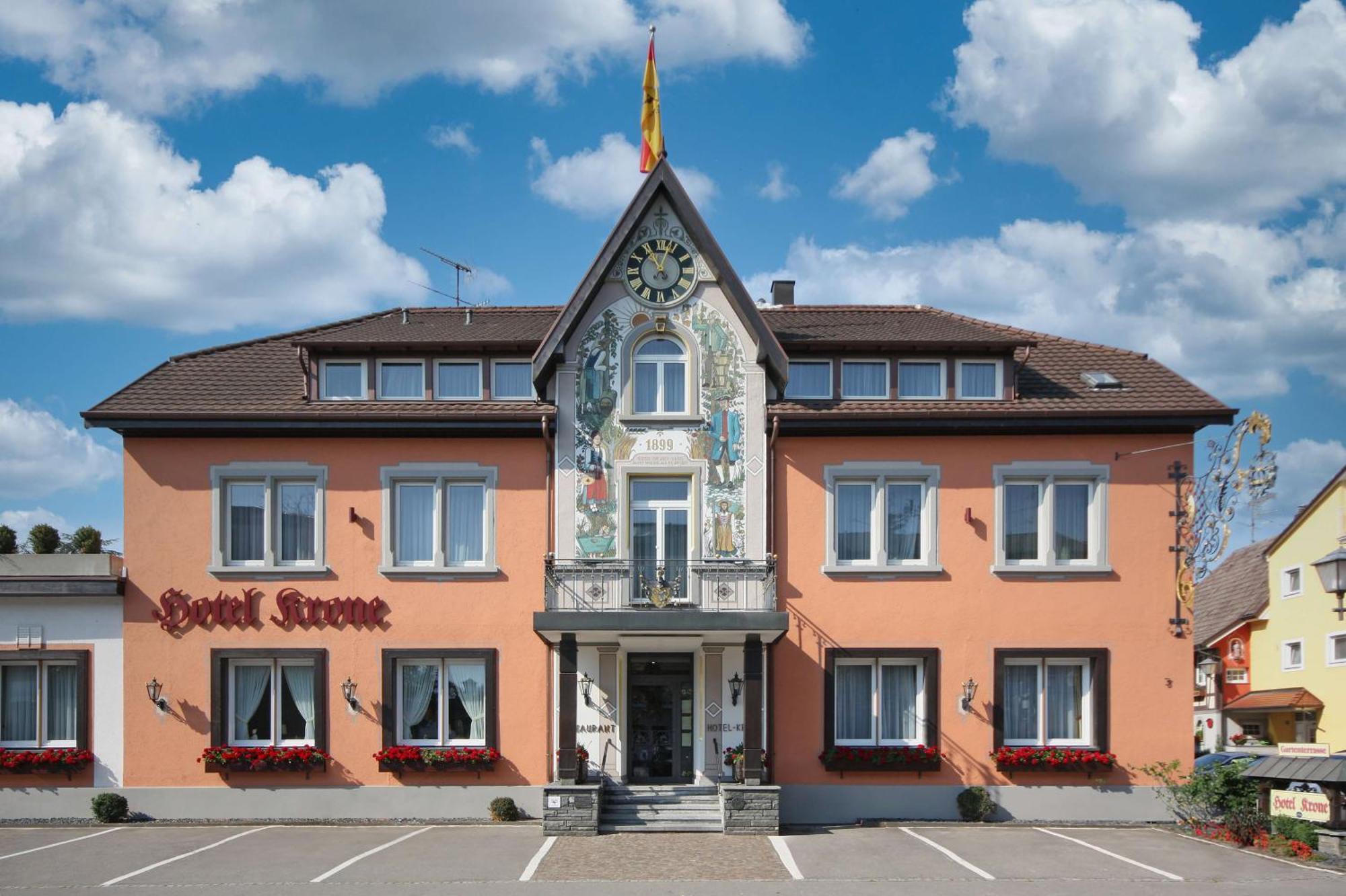 Hotel Krone Rielasingen-Worblingen ภายนอก รูปภาพ