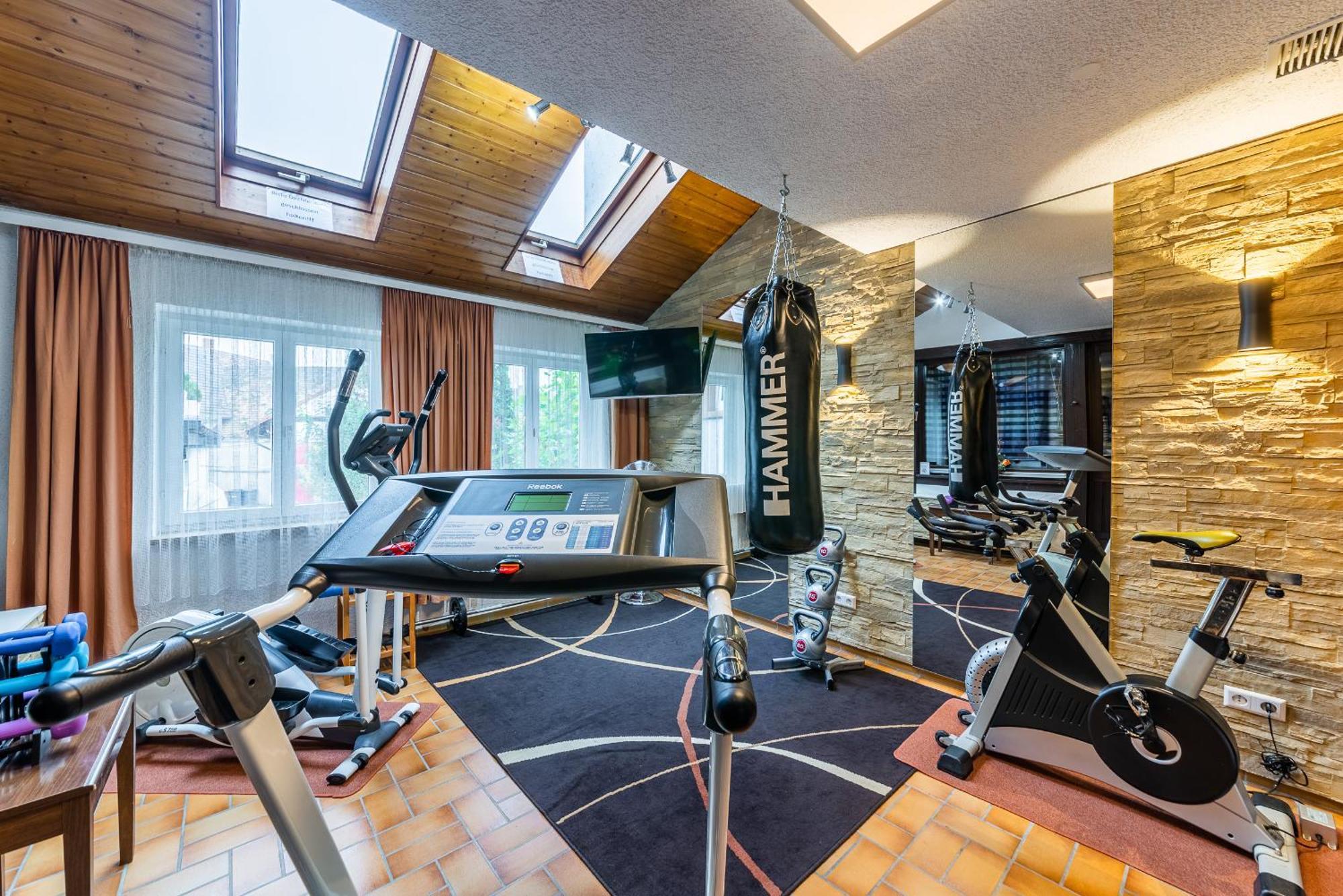 Hotel Krone Rielasingen-Worblingen ภายนอก รูปภาพ