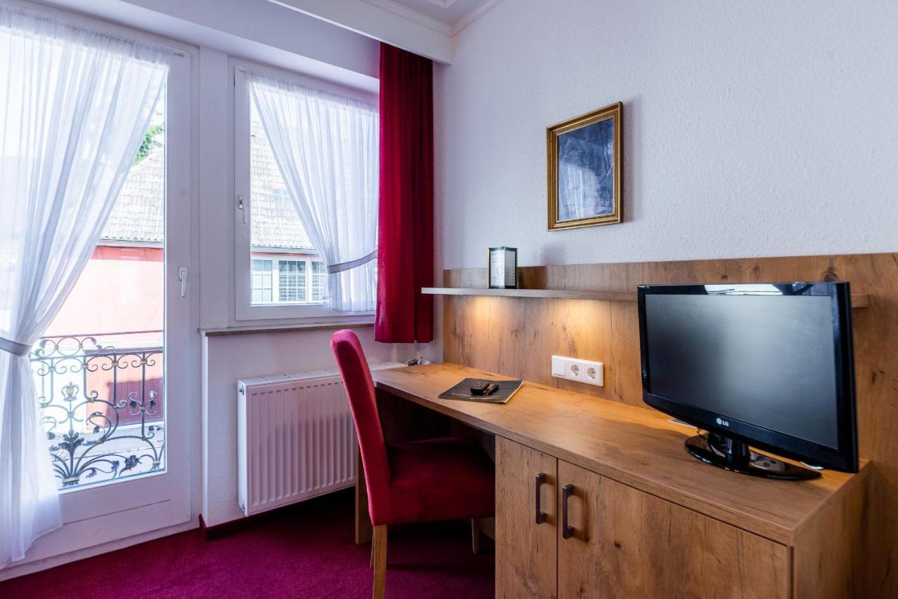 Hotel Krone Rielasingen-Worblingen ภายนอก รูปภาพ