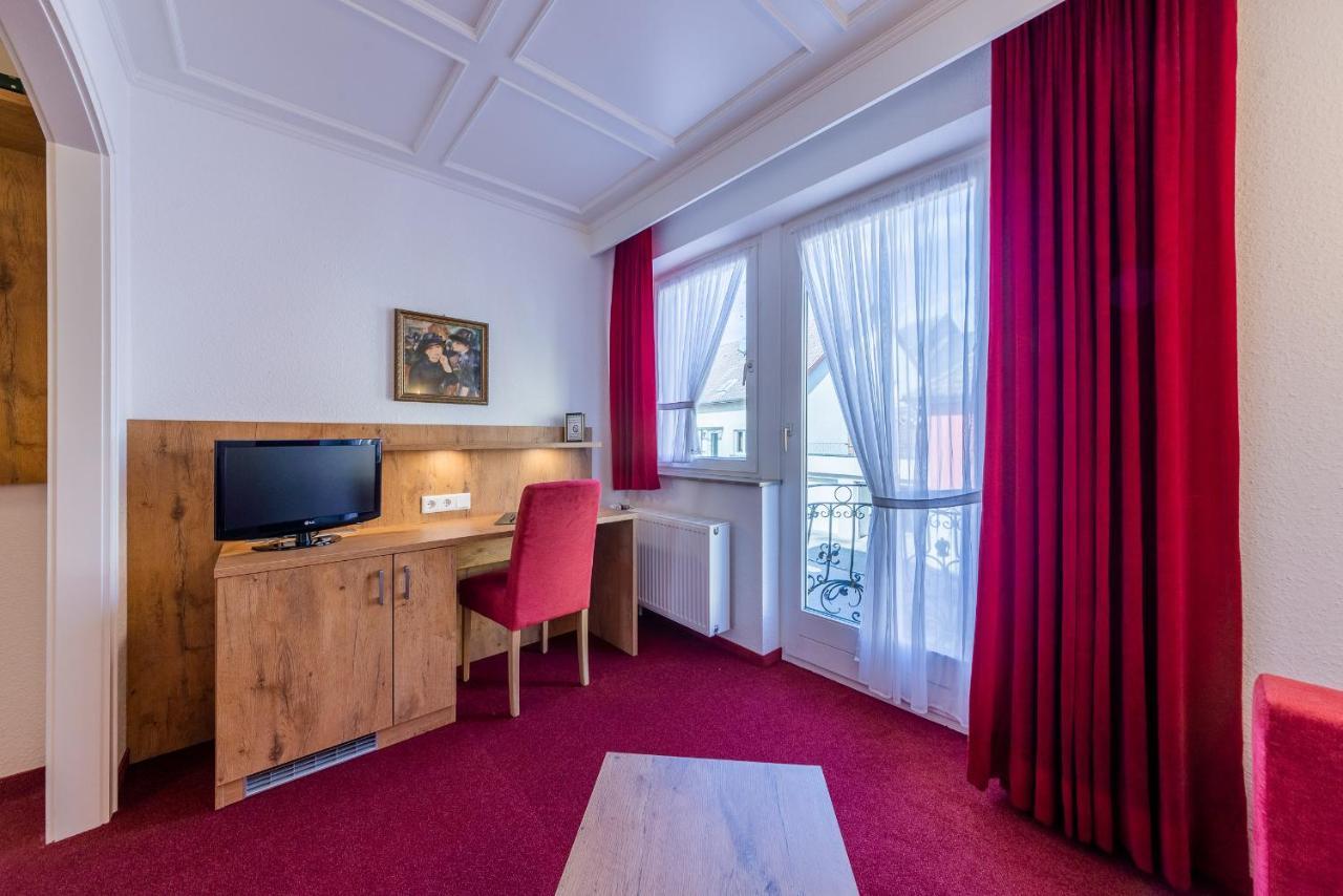 Hotel Krone Rielasingen-Worblingen ภายนอก รูปภาพ